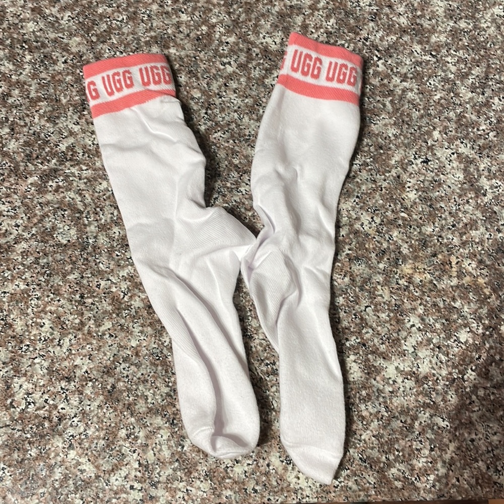 Ugg Socks Pink & White - Picture 2 of 2